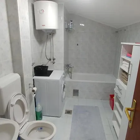 L&m Apartment *
